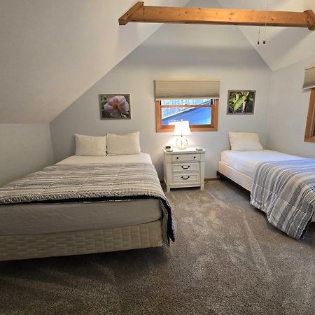 Saltbox Villa Thompsonville Ngoại thất bức ảnh